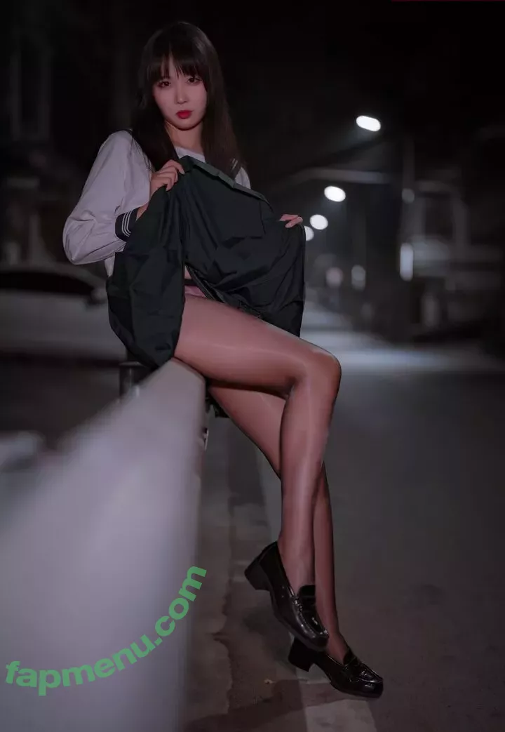 Xansoon nude photo #0034 (Xansoon)