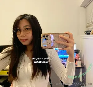 xcookiepie0 / xcookie_e nude photo #0011