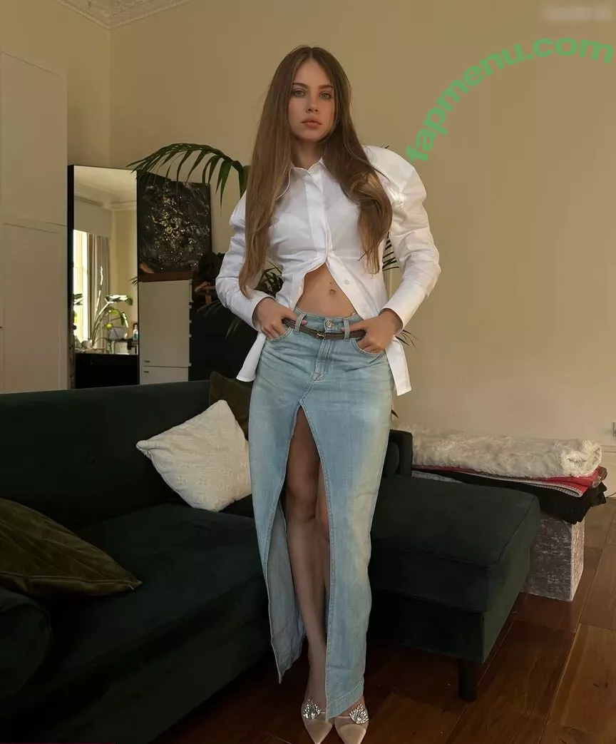 Xenia Tchoumitcheva nude photo #1007 (xenia / xeniatchoumi)