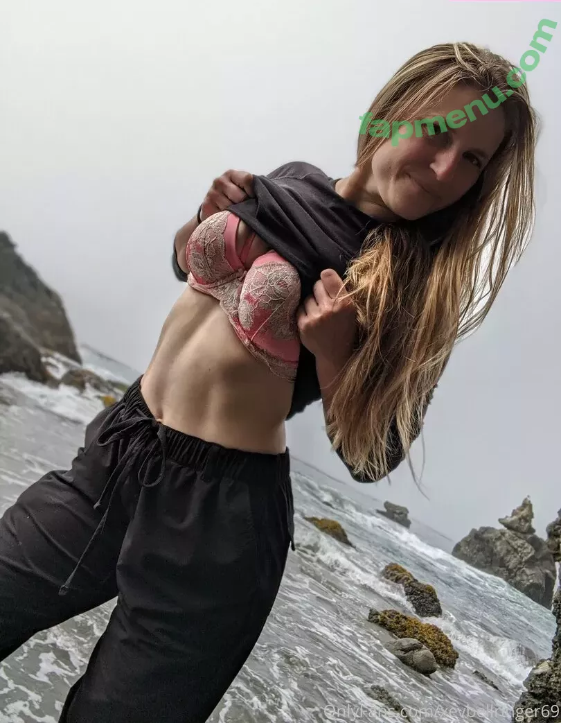 xevbellringer69 nude photo #0211 (xev_bellringer_official)