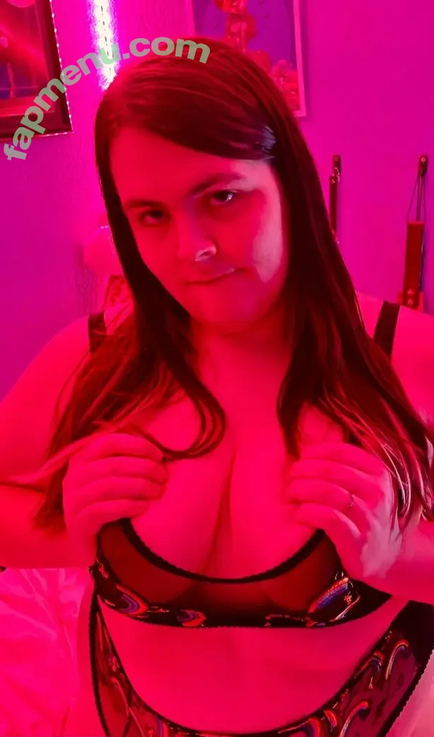 xlilykay nude photo #0031 (xlily.fernandez)