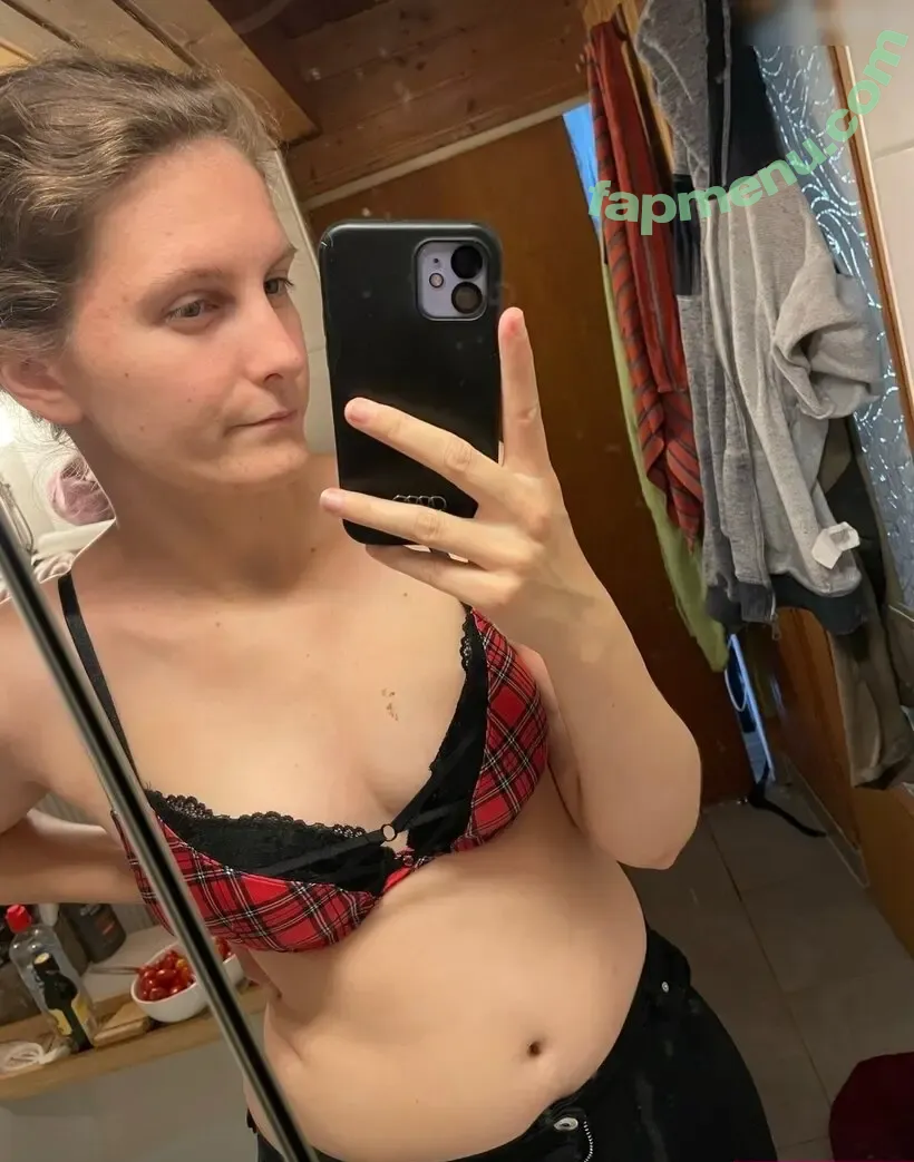 xmrs_hrzx nude photo #0047 (xmrs_hrzx)