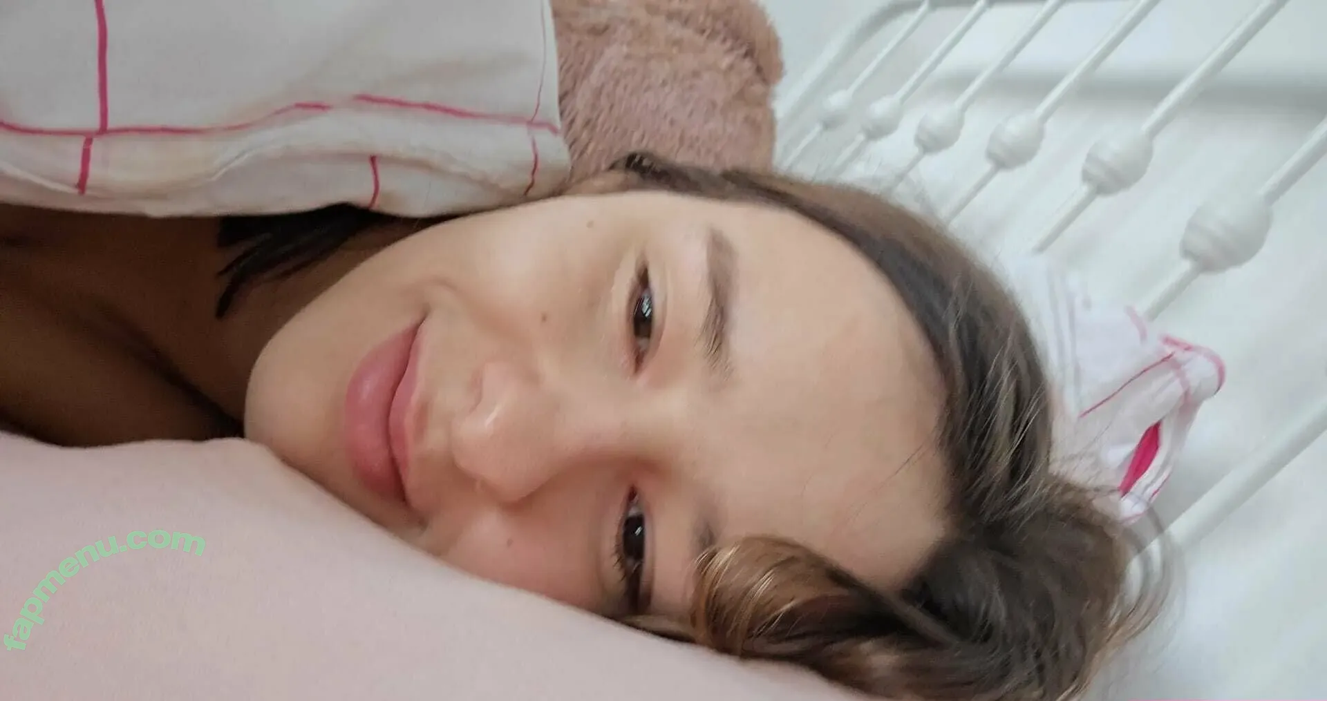 xo_lena_xo nude photo #0003 (xo_lena_xo)