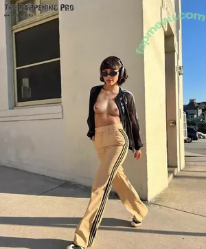  nude photo #0003
