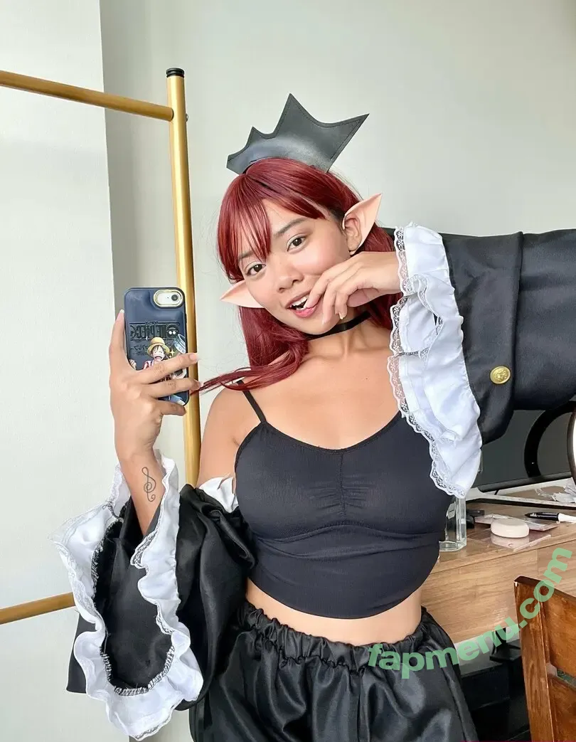 xomikaxo nude photo #0009 (xo.mika.xo)