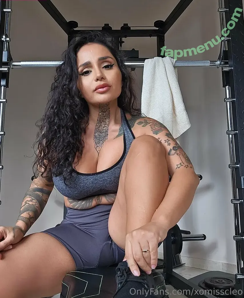 xomisscleo nude photo #0260 (goddesscleo_xo)