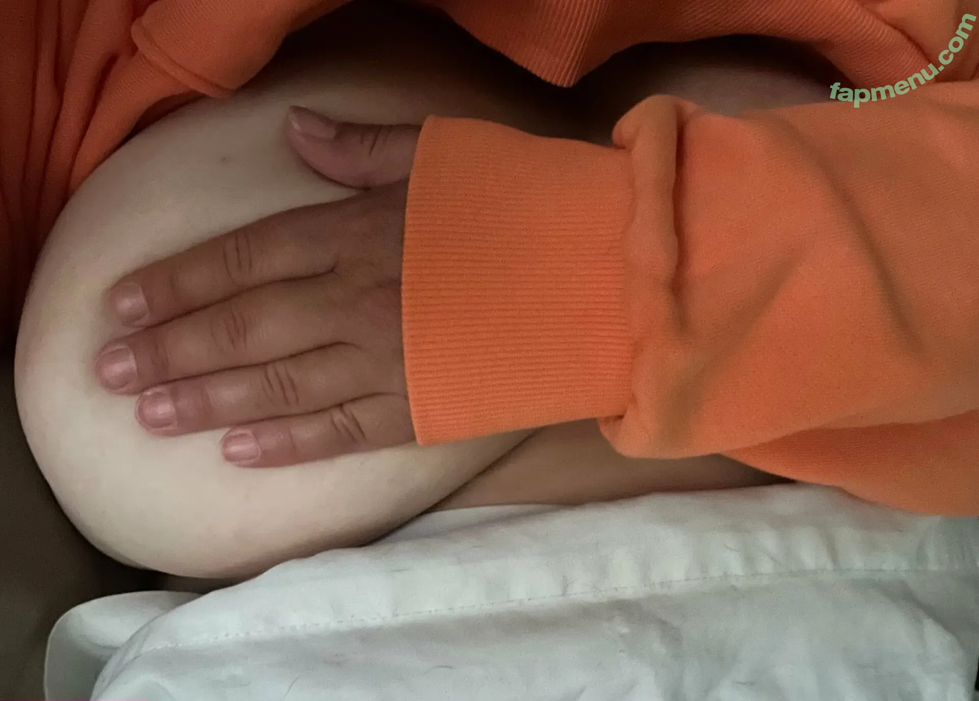 xoxojoyce nude photo #0005 (_xoxojoyce)