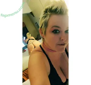 xxdirtyprettyy / ruesworldd nude photo #0002