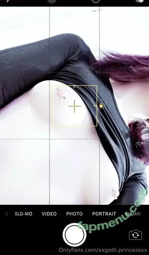 xxgoth.princessxx / goth.disney.princess nude photo #0008