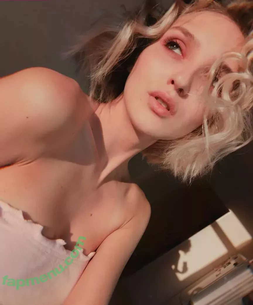 Xxlika nude photo #0042 (Socolstudio / likanaive)
