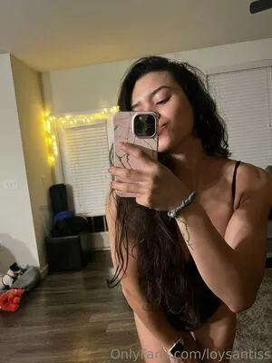 xxloy / Loysantis nude photo #0011