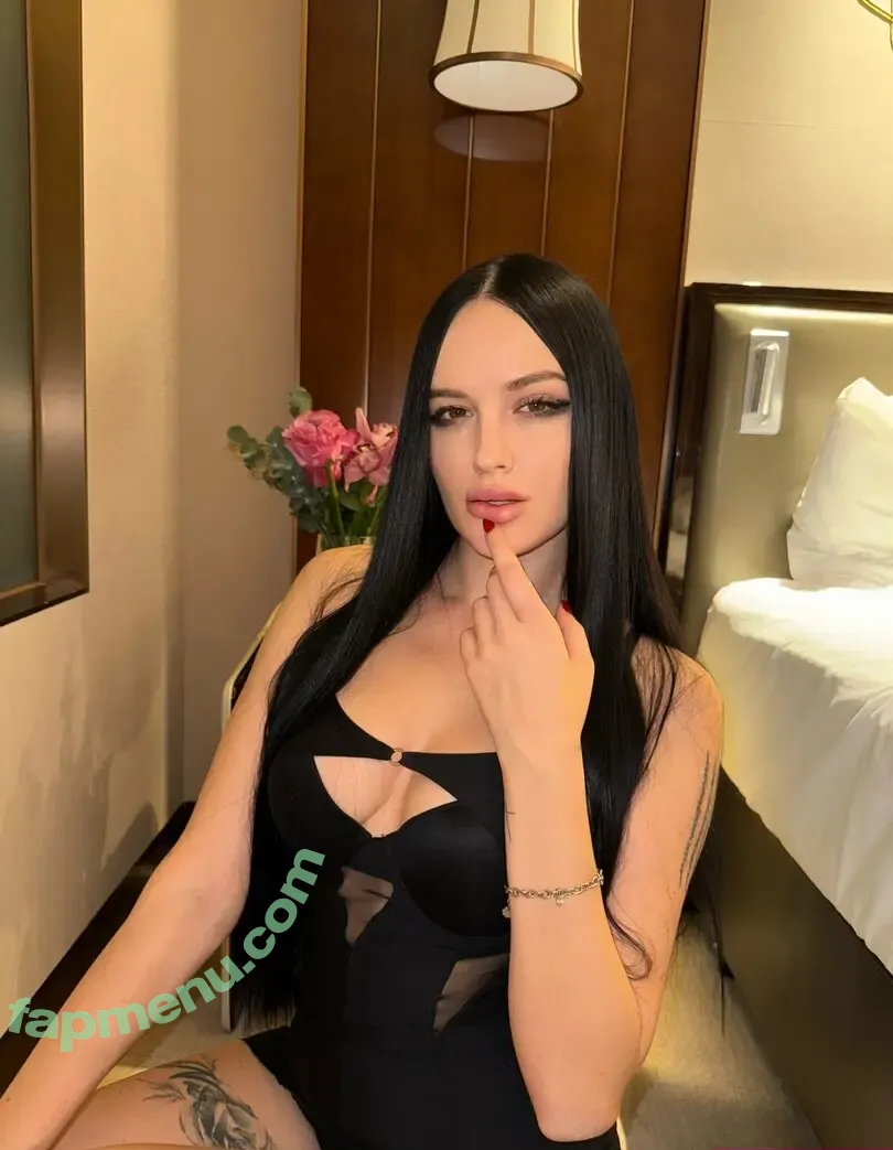 xxmillaa nude photo #0007 (xxmilla)
