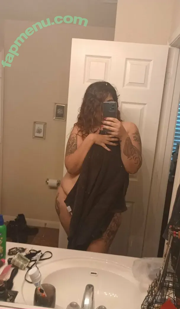 xxqueenxxx nude photo #0002 (screamqueeenxx)
