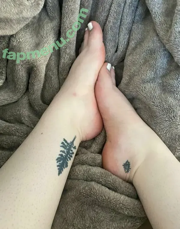 xxsxrxhvip nude photo #0003 (sarahs_day)