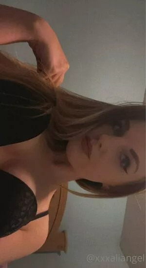  nude photo #0004