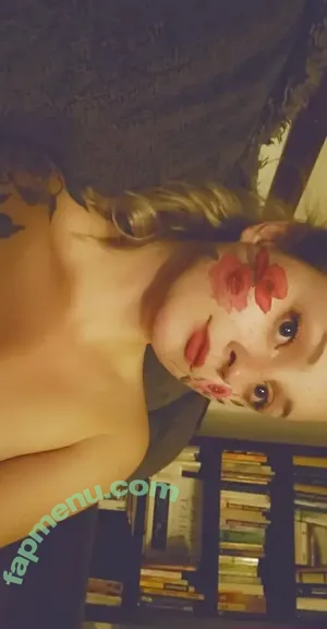  nude photo #0002