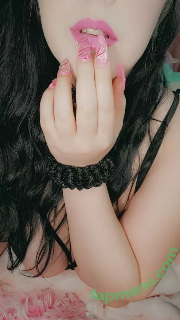 xxxglowyxxx nude photo #0010 (xxxglowyxxx)
