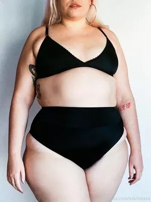  nude photo #0005