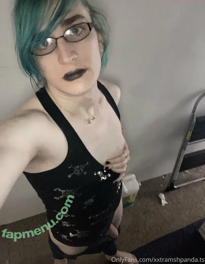 xxxtramshpanda nude photo #0007 (_trashpanda_express_)