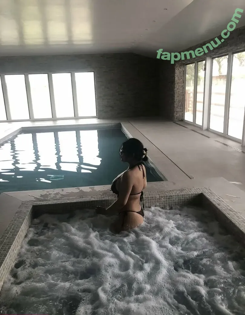 xyz_riin nude photo #0011 (xyz_riin)