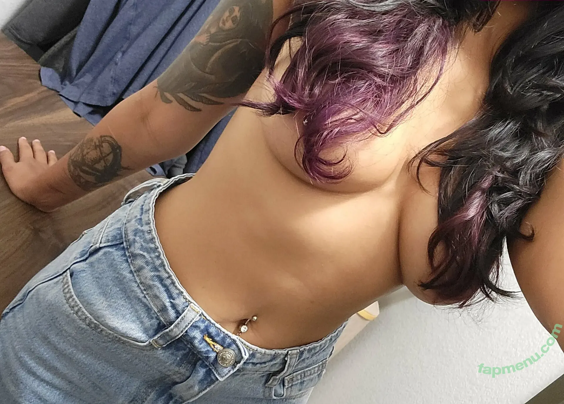 xzaramx nude photo #0004 (saltcaracocoa / xzaram.x / zaramx)