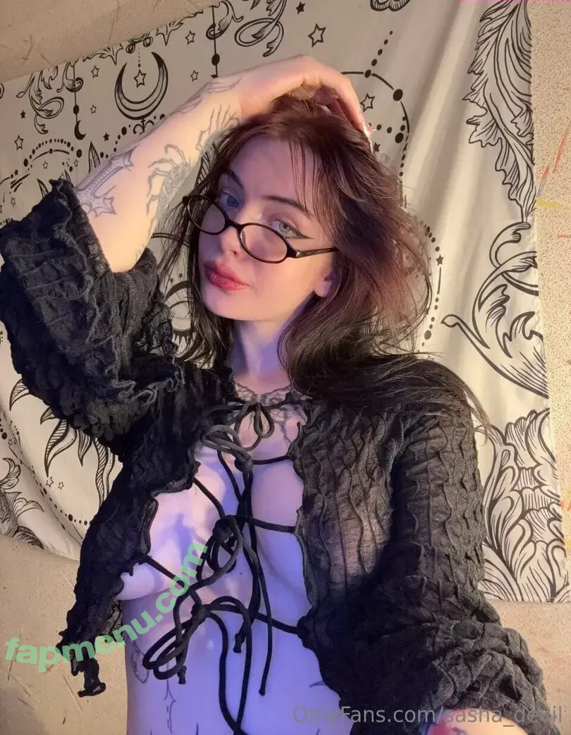 y0urgothgirl nude photo #0001 (itsurgothgirl)