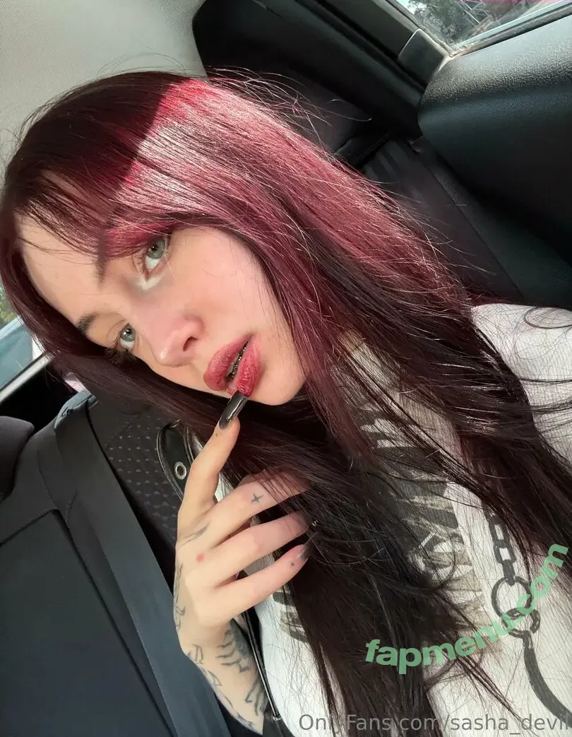y0urgothgirl nude photo #0025 (itsurgothgirl)
