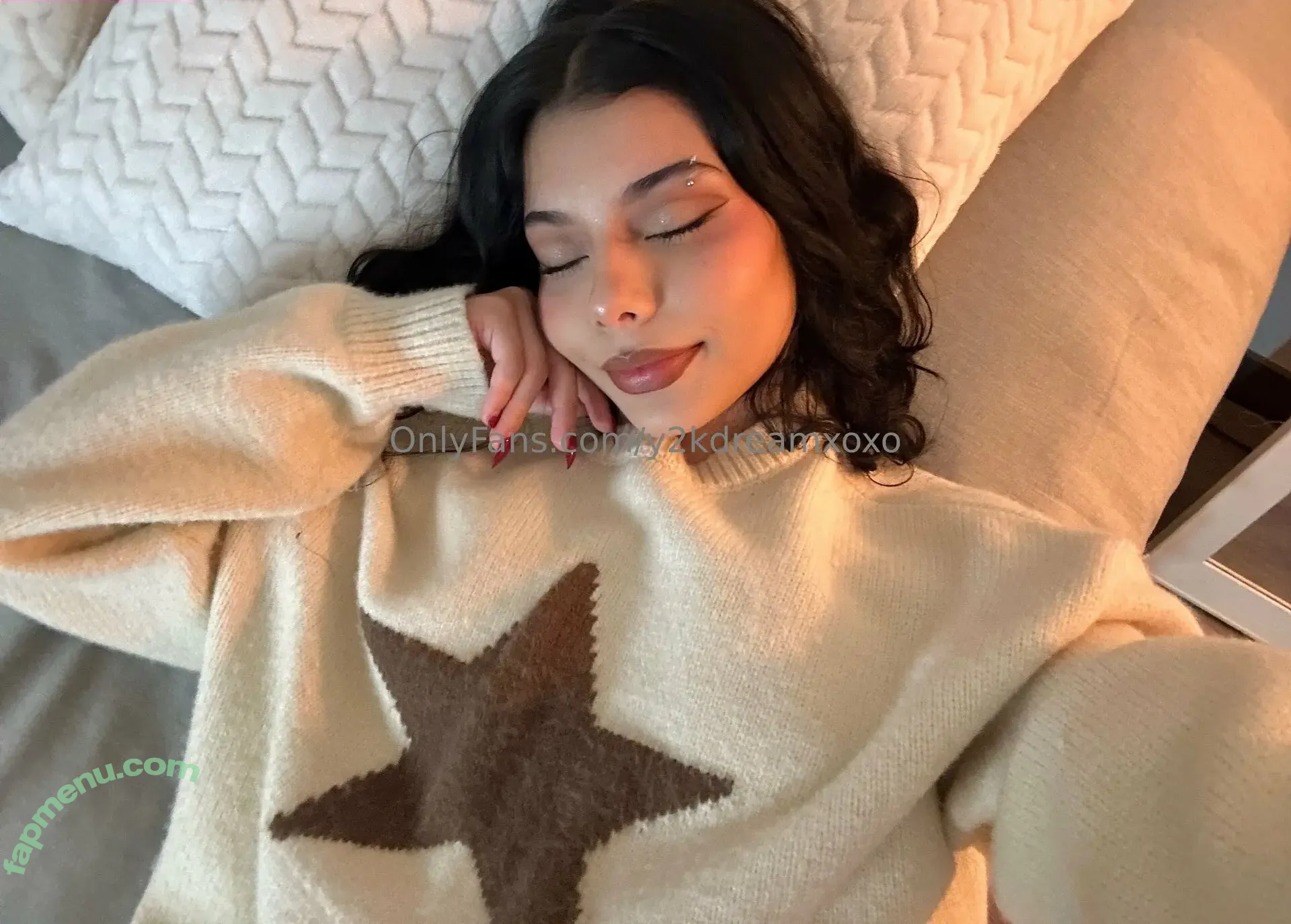 y2kdreamxoxo nude photo #0107 (petite from venuscvlt / y2kdreamxo)
