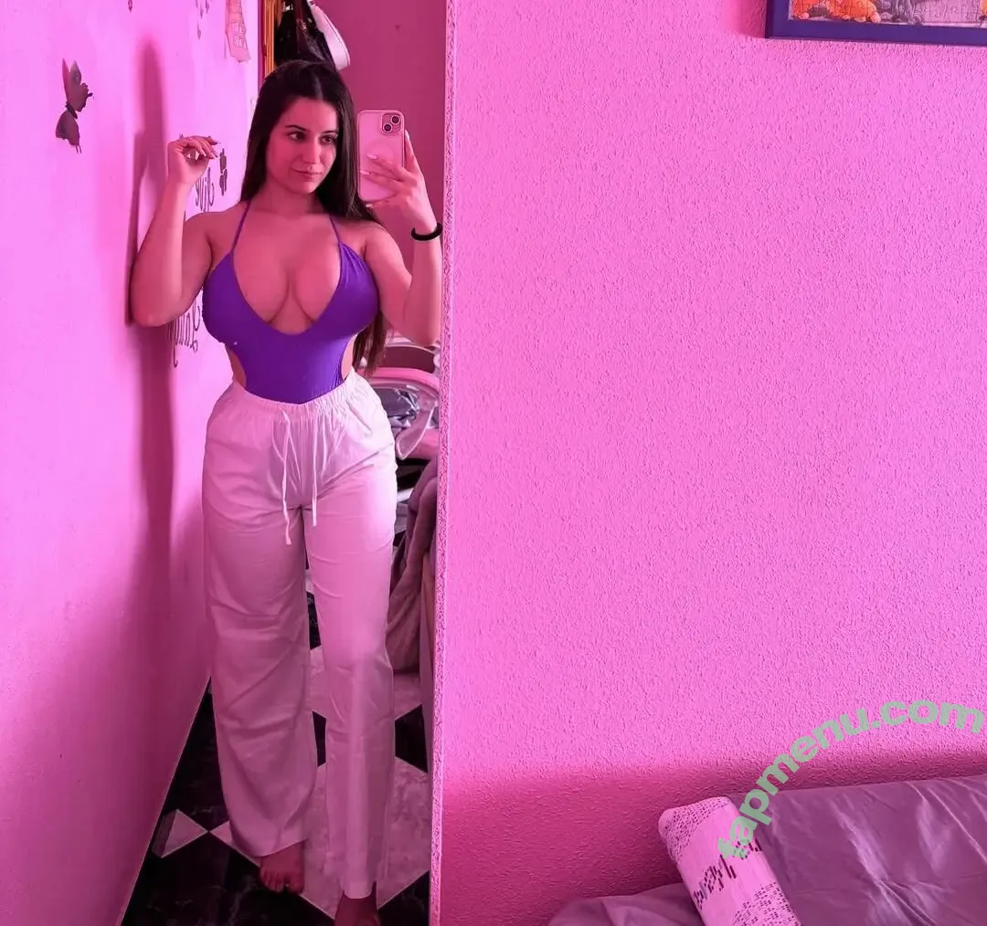 yaaiza99 nude photo #0001 (yaaiza99)