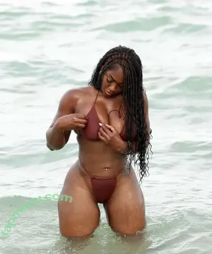  nude photo #0001