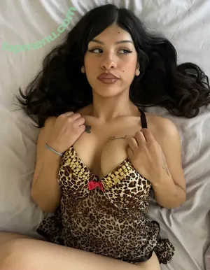 Yadhirazzep / StunnAsmr_ / Y ASMR / Yasmr / iluvyad / stunnasmr / yeyamascomodo nude photo #0072