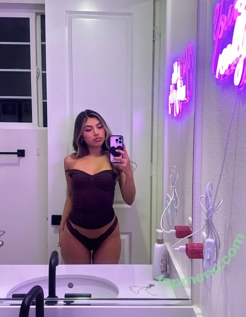 Yael Bernal nude photo #0084 (yaelbernal3 / yaelbernall)