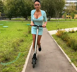 Yana Koshkina / yana_koshkina_official nude photo #0112