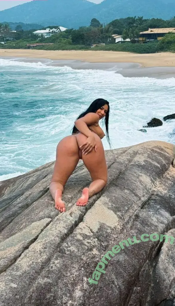 Yara Mendes nude photo #0019 (Yara Costa / Yaramendesof / mendesyara)