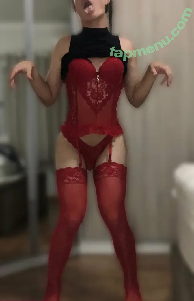 Yasluna nude photo #0041 (Yasluna)