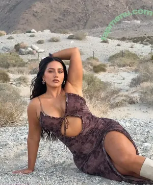 Yasmine MInovski / yasmine_minovski nude photo #0173