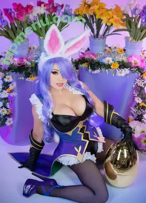 Yaya Han / yayahan nude photo #0048