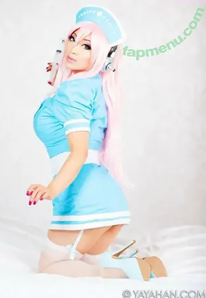Yaya Han / yayahan nude photo #0065
