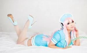 Yaya Han / yayahan nude photo #0066