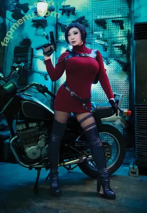 Yaya Han / yayahan nude photo #0093