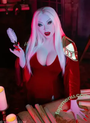 Yaya Han / yayahan nude photo #0102