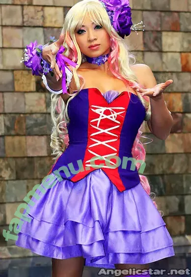 Yaya Han nude photo #0037 (yayahan)
