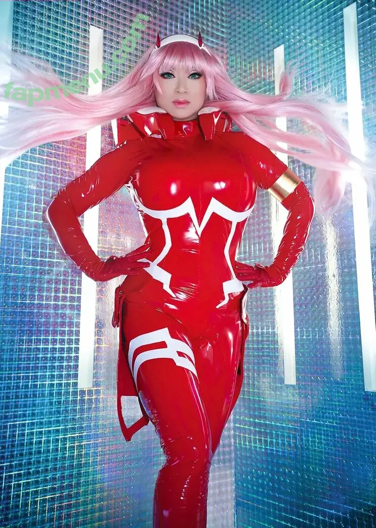 Yaya Han nude photo #0039 (yayahan)