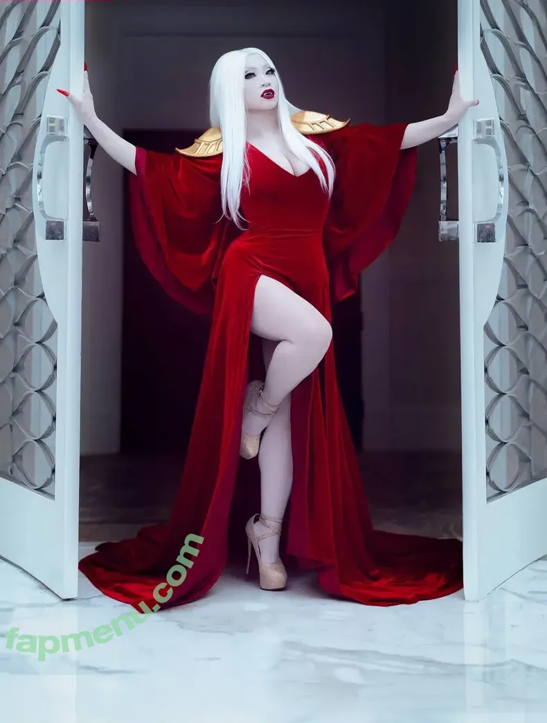 Yaya Han nude photo #0095 (yayahan)