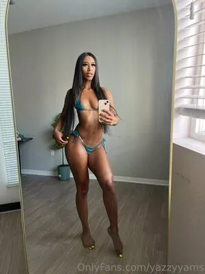 yazzyyams / Queen Yasmeena / yazzylonglegs nude photo #0823