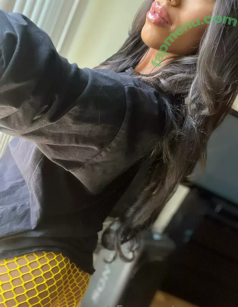 yazzyyams nude photo #0821 (Queen Yasmeena / yazzylonglegs)