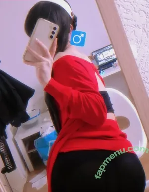 Yclawz nude photo #0005
