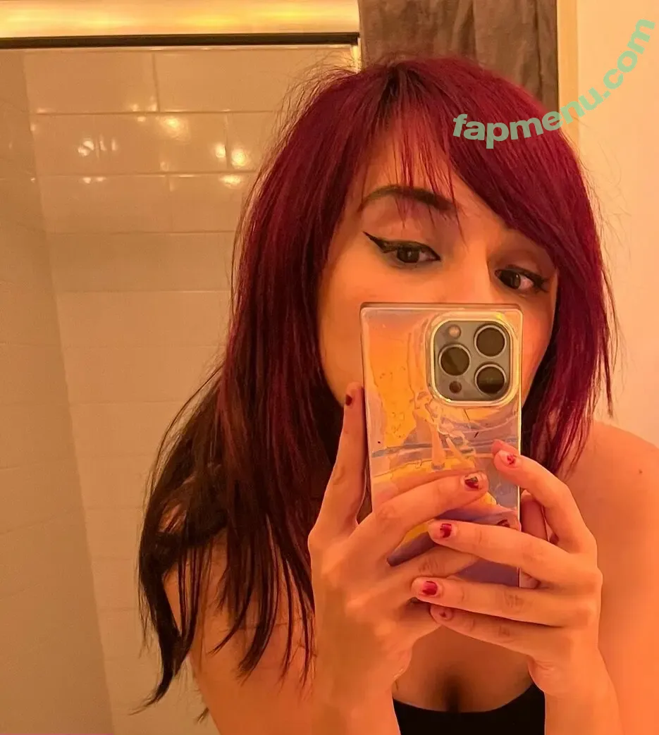 Yellowspoongirl nude photo #0230 (Yellowspoongirl)