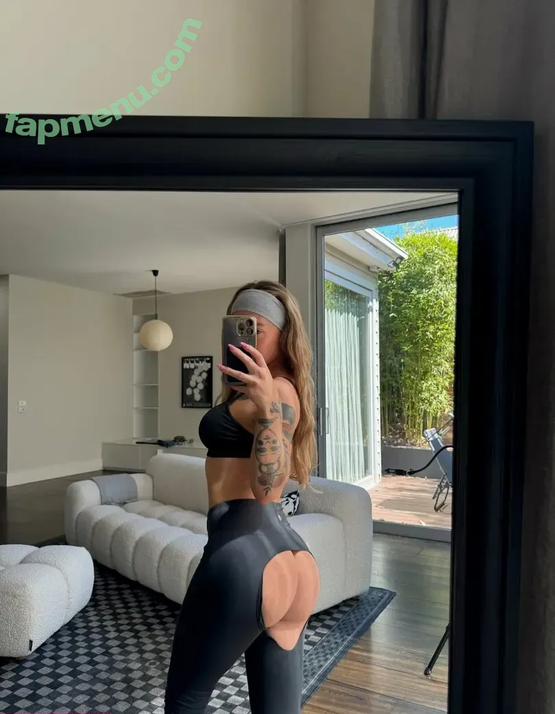Yesangelgirl nude photo #0141 (UKTransGirl / mvtransofficial)
