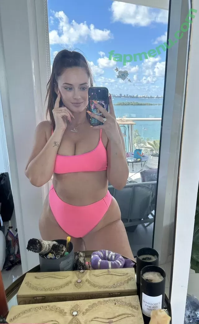Yesjulz nude photo #0001 (Yesjulz)